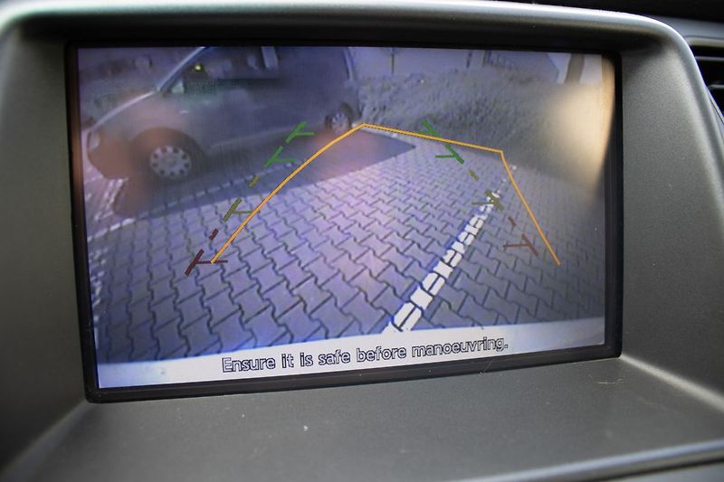 Nissan Murano Bez investic, servisované. - fotka 20 z 47