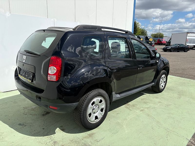 Dacia Duster 1.6i, 77kW, Klima - fotka 2 z 17