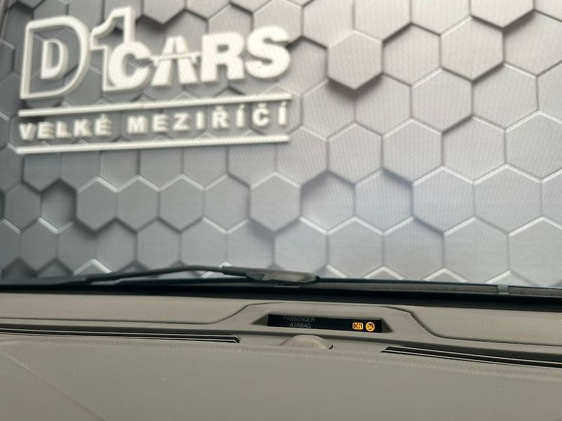 Ford Mondeo 2.0 EB 140 kW Titanium servis - fotka 37 z 56