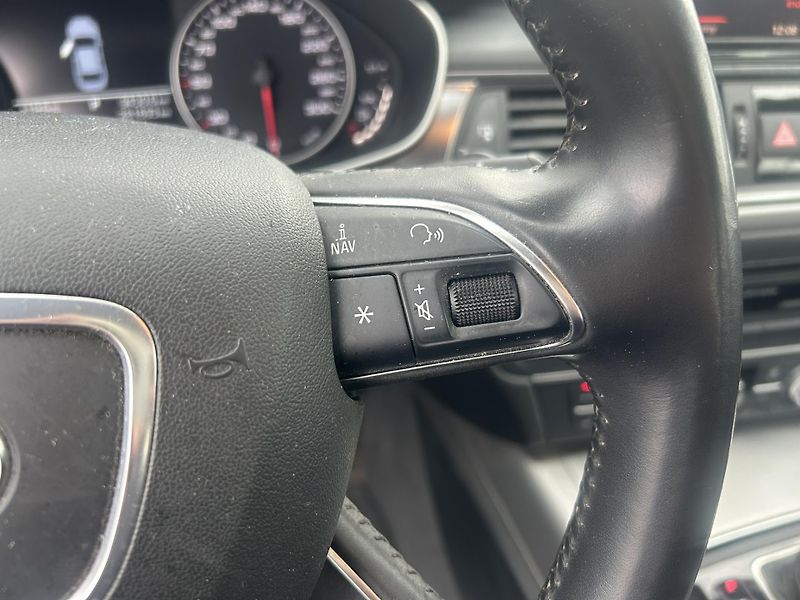 Audi A6 (2011) 3.0TDI 150kW QUATTRO - fotka 15 z 24
