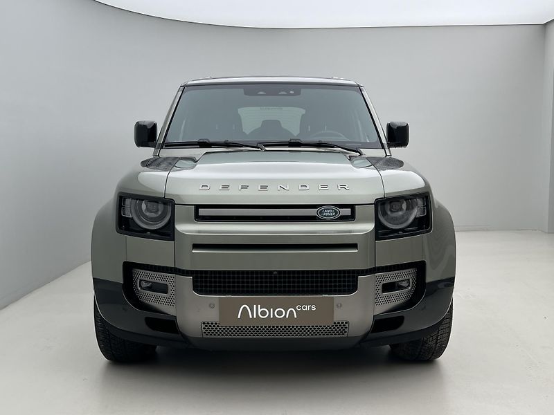 Land Rover Defender 110 D300 X-DYNAMIC SE AWD AUT  - fotka 13 z 48