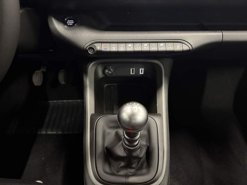 Jeep Avenger (2025) Longitude 1.2 Turbo 100k MT6 - fotka 14 z 23