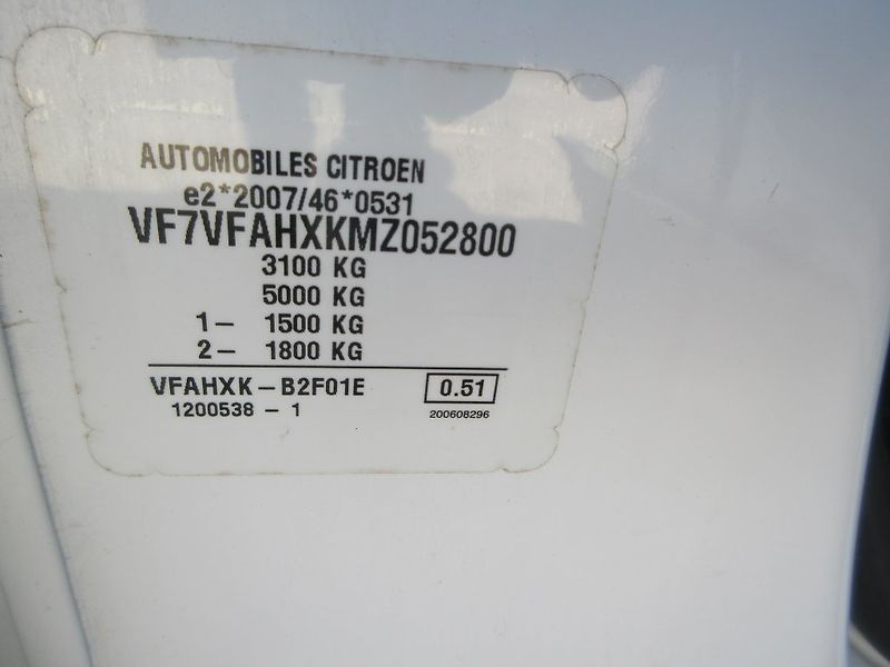 Citroën Jumpy 2,0BlueHDi 150PS  LONG - fotka 17 z 18