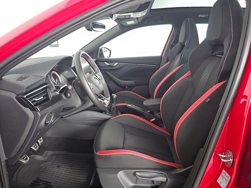 Škoda Scala (2022) 1.5TSi 110kW MONTE CARLO - fotka 6 z 29