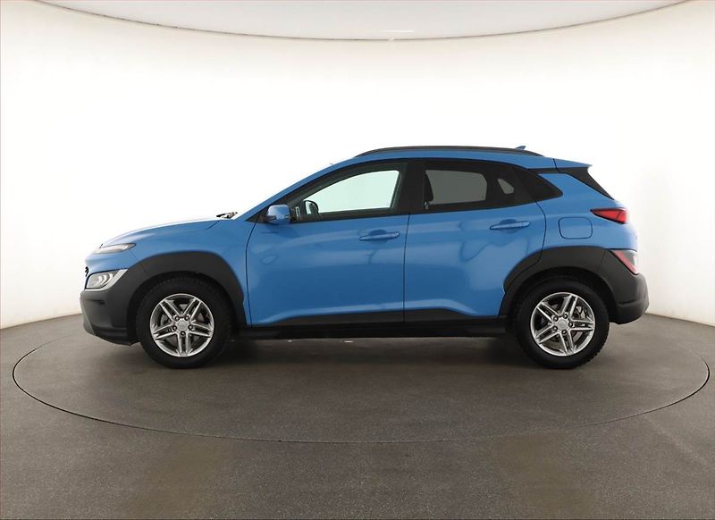 Hyundai Kona (2021) 1.0 T-GDI, Automat, ČR,1.maj - fotka 3 z 19