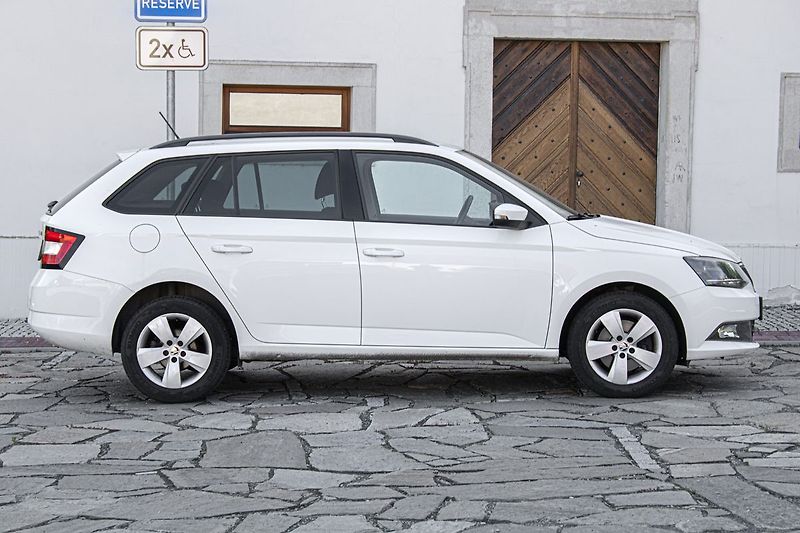 Škoda Fabia - fotka 4 z 29