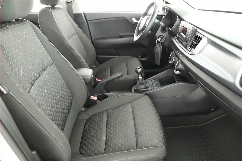 Kia Rio (2023) 1.2 DPI, ČR,1.maj, Serv.kniha - fotka 9 z 20