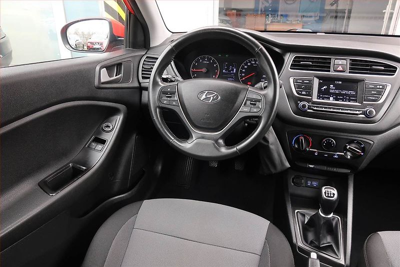 Hyundai i20 (2019) 1.2, ČR,1.maj, Serv.kniha - fotka 7 z 15