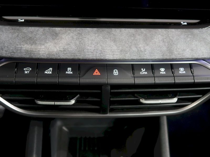 Škoda Octavia (2025) TOP SELECTION 2.0TDI 110KW DSG - fotka 34 z 44