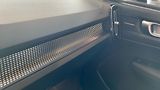 Volvo XC40 PLUS DARK, B4 AWD, 145+10 kW / - náhled 14