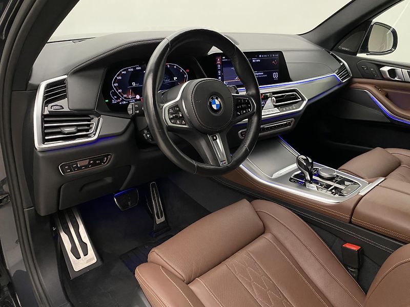 BMW X5 M50D xDrive CZ AUT REZERVACE - fotka 4 z 123