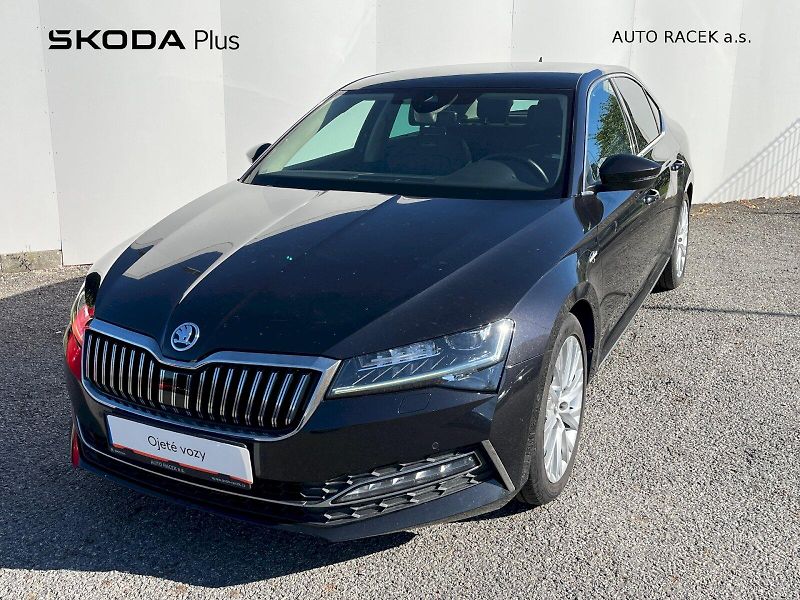 Škoda Superb (2019) 2.0 TDI 140kW L&K 4x4 DSG - fotka 1 z 27
