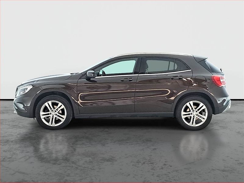 Mercedes-Benz GLA (2015) 200 CDI, 4X4, Automat, ČR - fotka 3 z 21