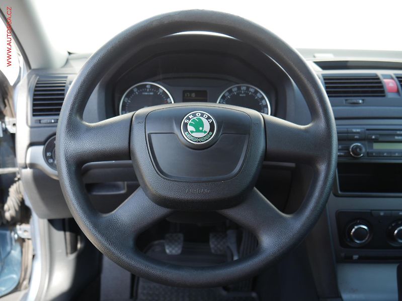 Škoda Octavia (2012) 1.6 MPi, ČR, Active, TZ - fotka 14 z 14