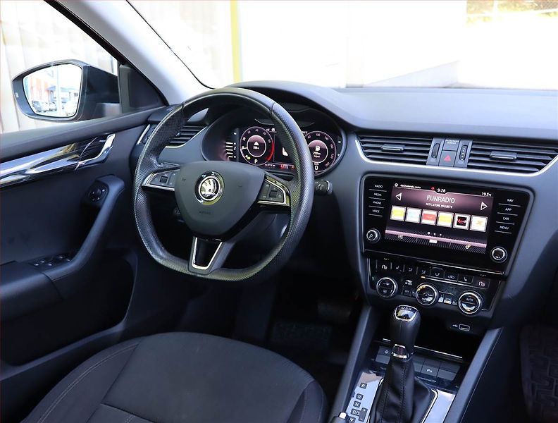 Škoda Octavia (2020) 1.5 TSI, Automat, Navi - fotka 7 z 19
