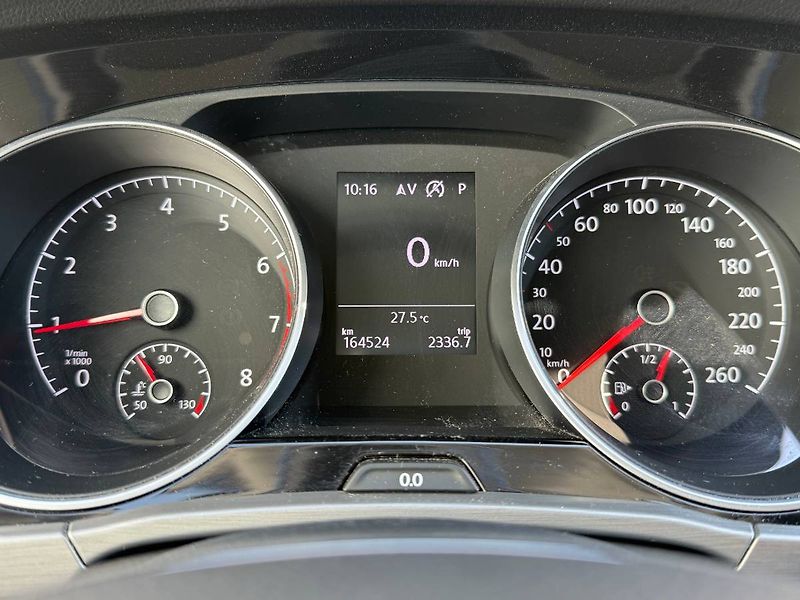 Volkswagen Touran (2021) 1.5 TSI 110 kW Comfortline 7DS - fotka 11 z 22