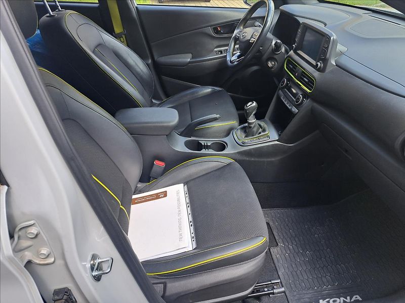 Hyundai Kona 1,0 T-GDI - fotka 49 z 56