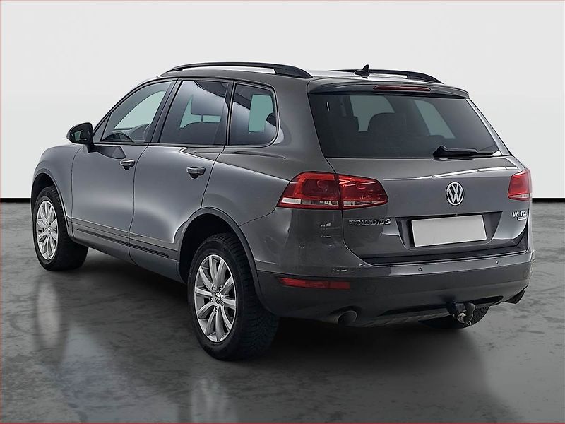 Volkswagen Touareg (2012) 3.0 TDI, 4X4, Automat, Kůže - fotka 4 z 19