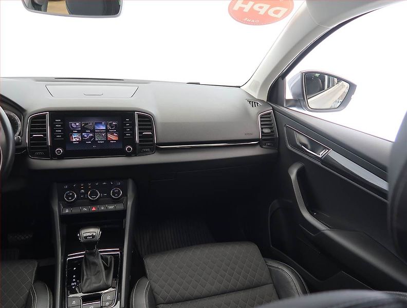 Škoda Karoq (2019) 2.0 TDI, 4X4, Automat - fotka 8 z 29