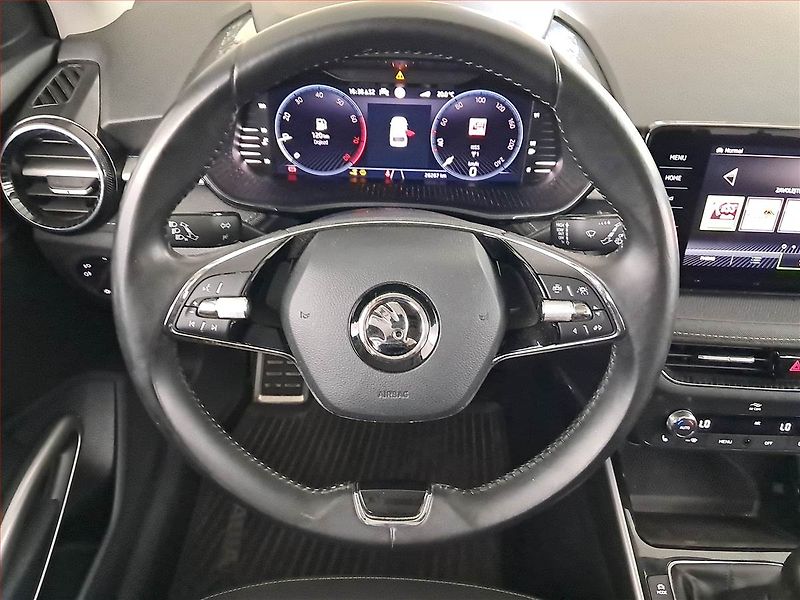 Škoda Fabia (2021) Style Plus 1.0 TSI, Serv.kniha - fotka 24 z 24