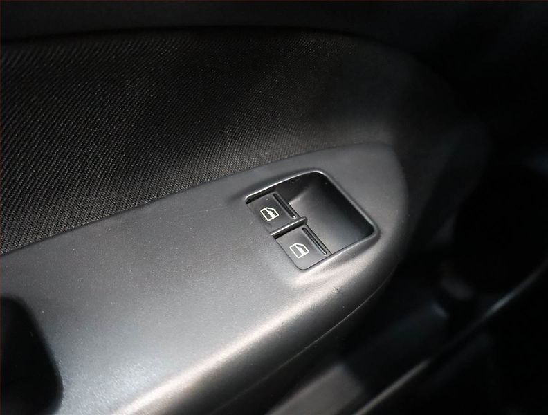 Škoda Octavia (2012) 1.6 - fotka 17 z 17
