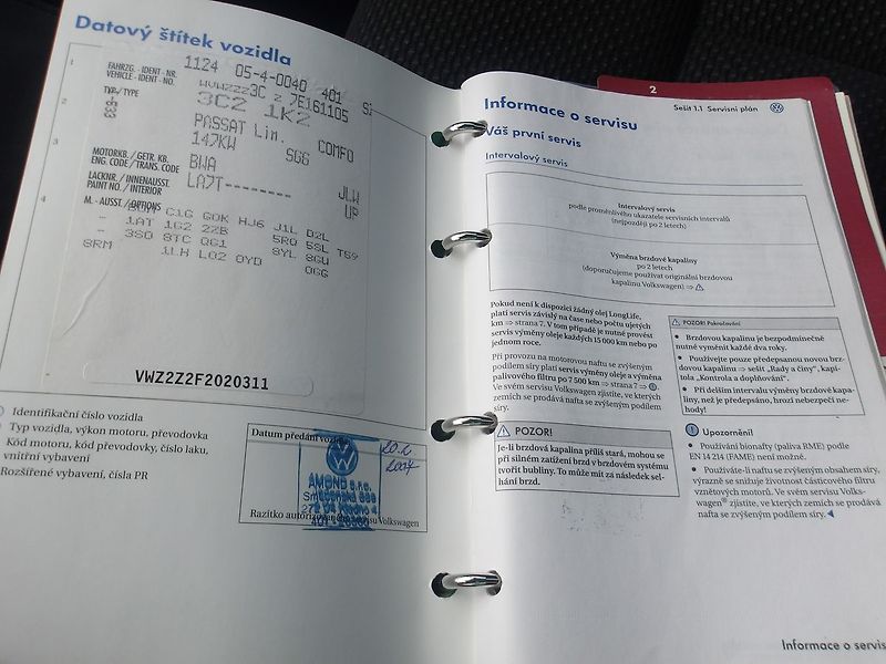 Volkswagen Passat 2,0FSi - fotka 36 z 42