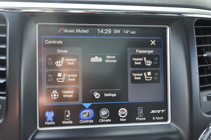 Jeep Grand Cherokee 6.4i SRT 344kW LPG!!! - fotka 13 z 23