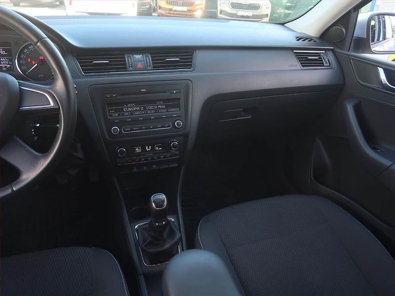 Škoda Rapid (2013) Ambition 1.2 TSI, Tempomat - fotka 8 z 16