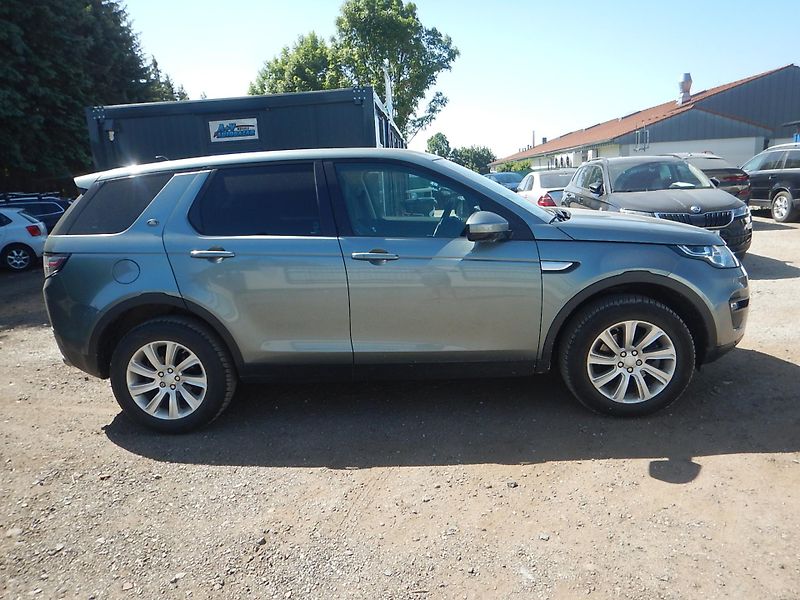 Land Rover Discovery Sport 2.0 TD4, DIGIKLIMA - fotka 5 z 22