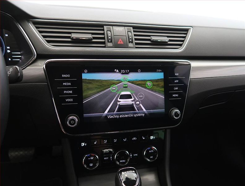 Škoda Superb (2023) Style 2.0 TDI, digi klima - fotka 18 z 29