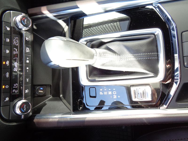 Mazda CX-5 2.5L 194hp 6AT AWD TAKUMI - fotka 27 z 36