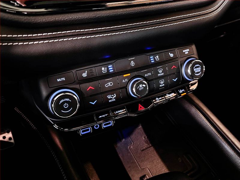 Dodge Durango (2022) 6.2 V8 SRT Hellcat - fotka 23 z 25
