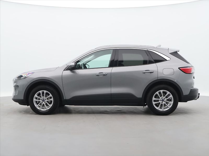 Ford Kuga 2,5 Hybrid 140kW AWD Titanium - fotka 4 z 34