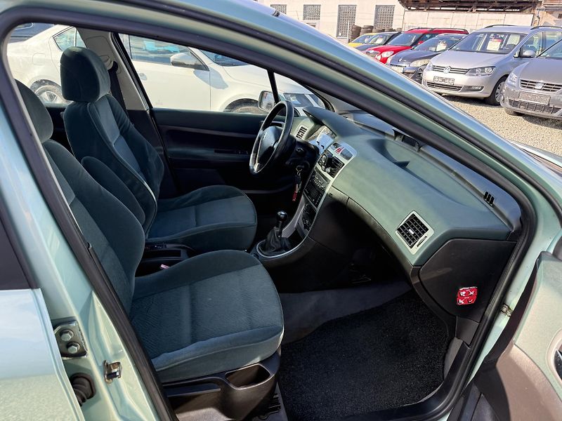 Peugeot 307 2.0 HDI KOMBI - fotka 10 z 13