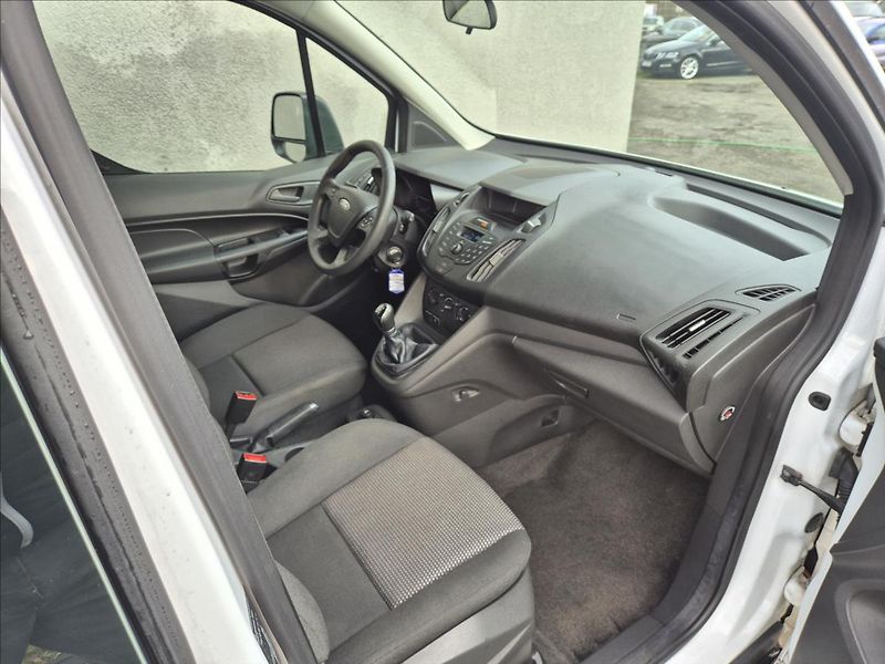 Ford Tourneo Connect 1,6 TDCi Long DPH! - fotka 21 z 28