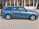 Kia Ceed (2023) SW 1.5T-GDI 118kW -1.MAJITEL - náhled 9