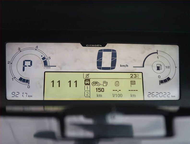 Citroën C4 Picasso (2011) Exclusive 2.0 HDI 160, Automat - fotka 9 z 14