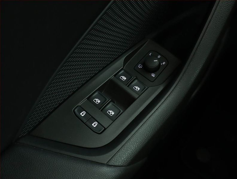 Škoda Octavia (2024) Ambition 2.0 TDI, Automat - fotka 15 z 16