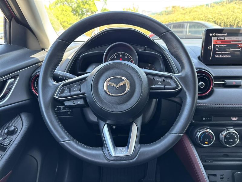 Mazda CX-3 2,0 i AT Takumi BOSE KŮŽE - fotka 17 z 46