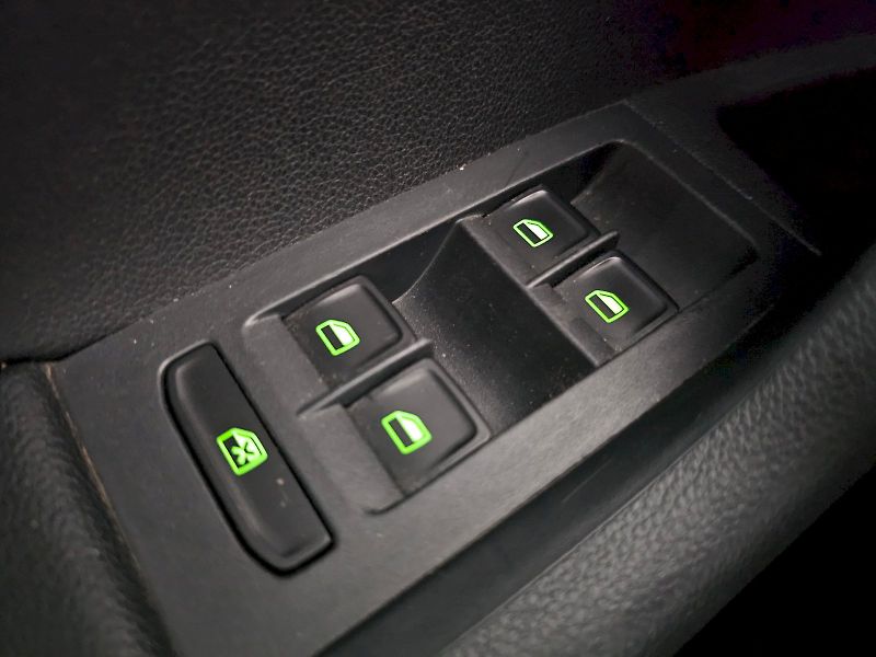 Škoda Octavia (2015) 2.0TDi 110kW DSG ELEGANCE PLUS - fotka 24 z 31