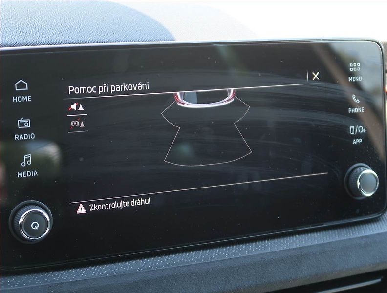 Škoda Kamiq (2025) 1.0 TSI, Drive - fotka 20 z 21