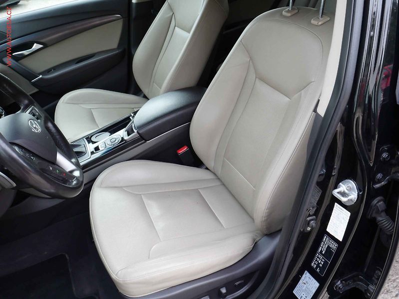 Hyundai i40 (2016) 1.7 CRDI, ČR, AT, navi, xenon - fotka 9 z 19