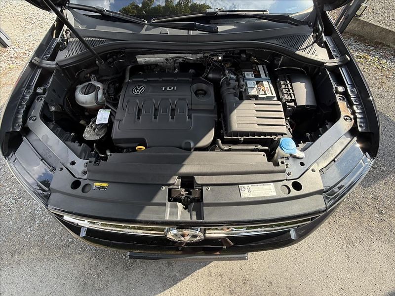 Volkswagen Tiguan 2,0 TDi DSG 4Motion  LED,ACC - fotka 43 z 50