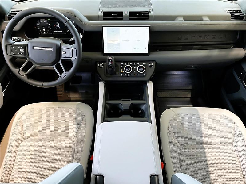Land Rover Defender (2026) 110 D250 X-DYNAMIC SE - fotka 13 z 26