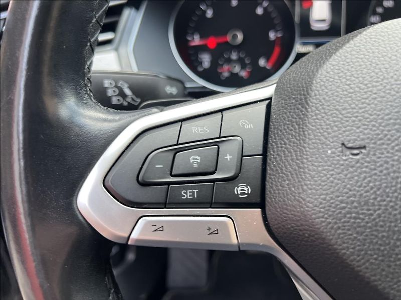 Volkswagen Passat 2,0 TDi Bussines DSG záruka - fotka 24 z 31
