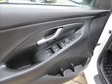 Hyundai i30 1,5 T-GDI 117kW Family Smart - náhled 11