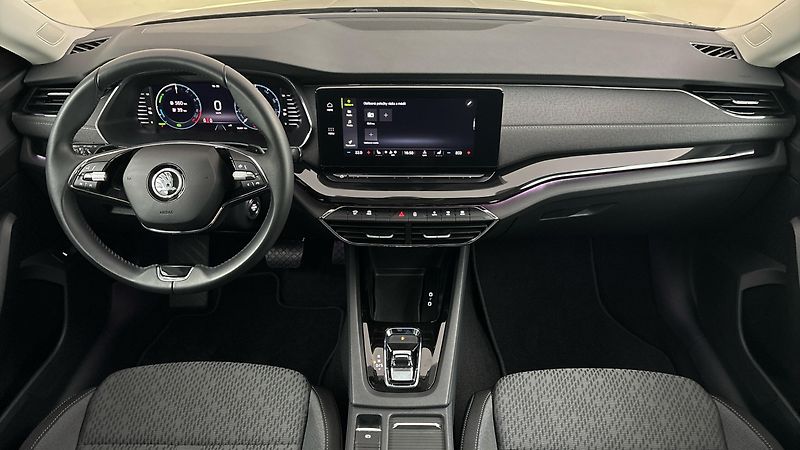 Škoda Octavia 1.4 TSI iV DSG Style Combi - fotka 8 z 27