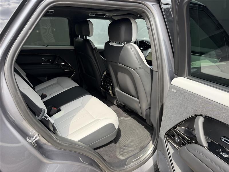 Land Rover Range Rover Sport 3,0 D350 Autobiography ČR DPH - fotka 16 z 53