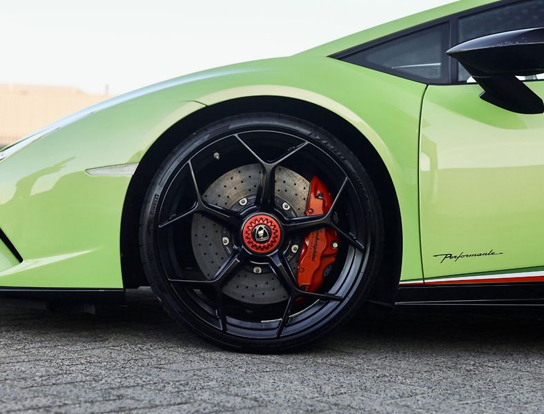 Lamborghini Huracán (2018) 5.2 V10 Performante 470KW - fotka 72 z 74