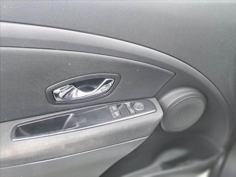 Renault Mégane 1,5 dCi - fotka 11 z 19